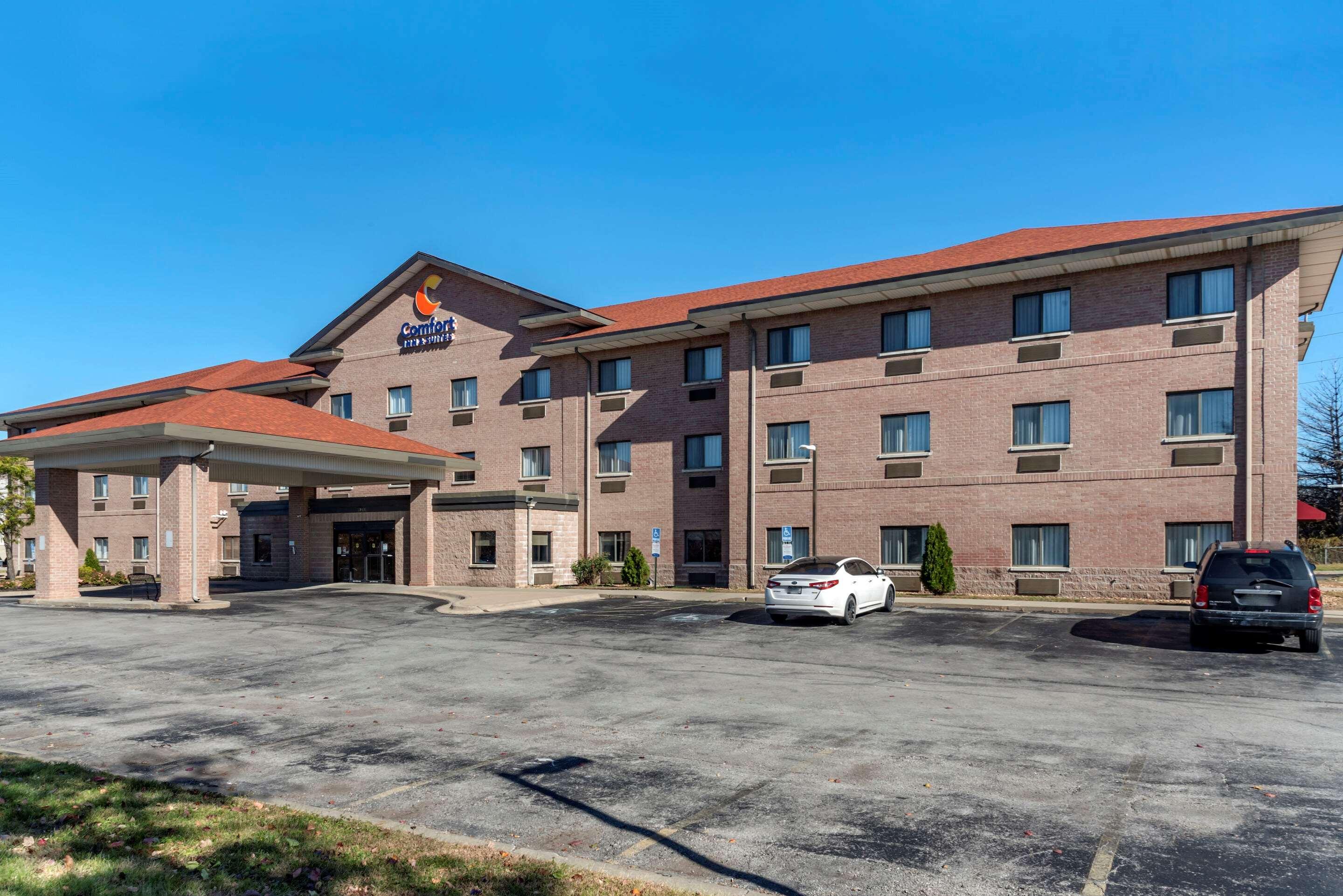 Comfort Inn & Suites Lees Summit - Kansas City Buitenkant foto