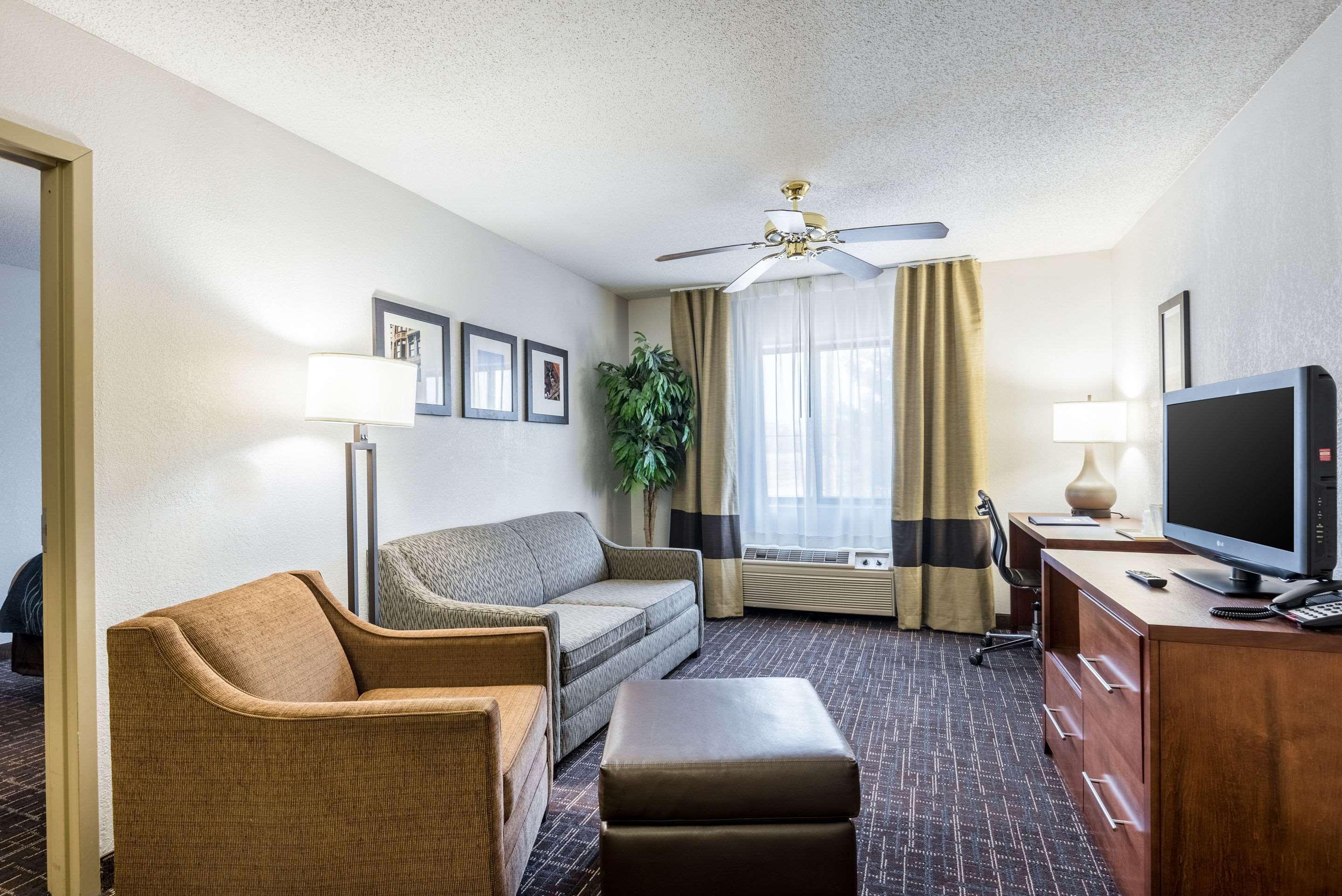 Comfort Inn & Suites Lees Summit - Kansas City Buitenkant foto