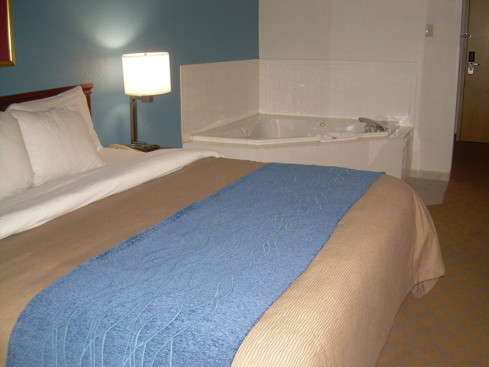 Comfort Inn & Suites Lees Summit - Kansas City Buitenkant foto